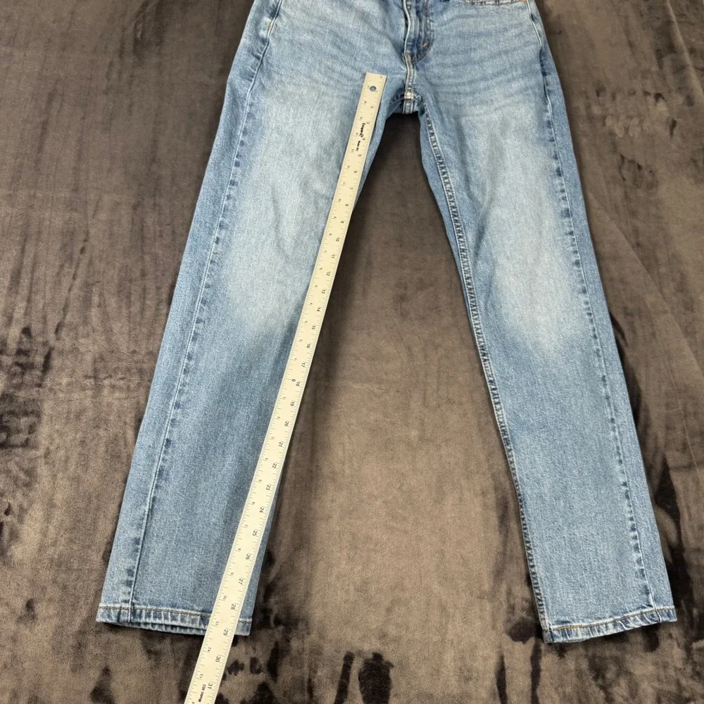 Levi's 514 Straight Leg Jeans Mens 28x30 Light Wash Denim 00514-1593